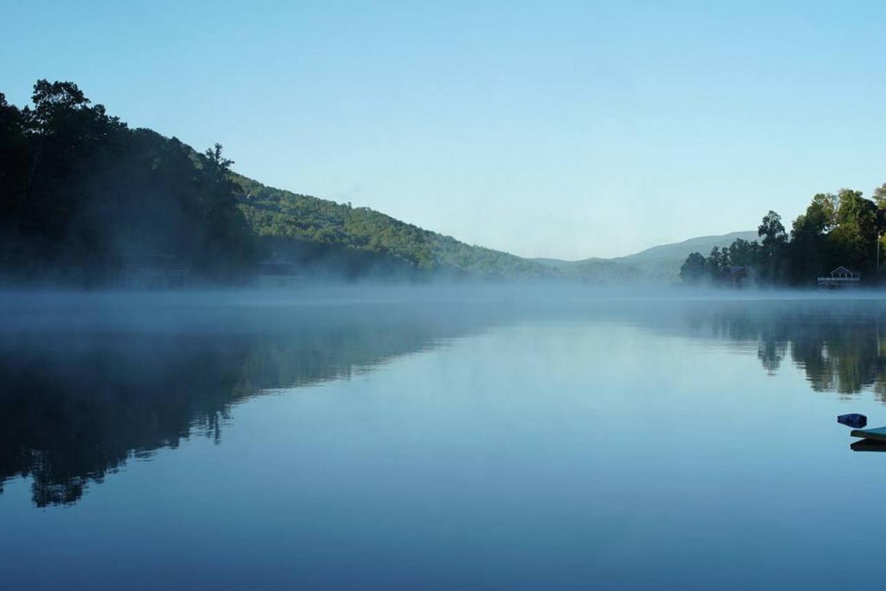 Tibors Landing On Lake Burton Клейтон Экстерьер фото